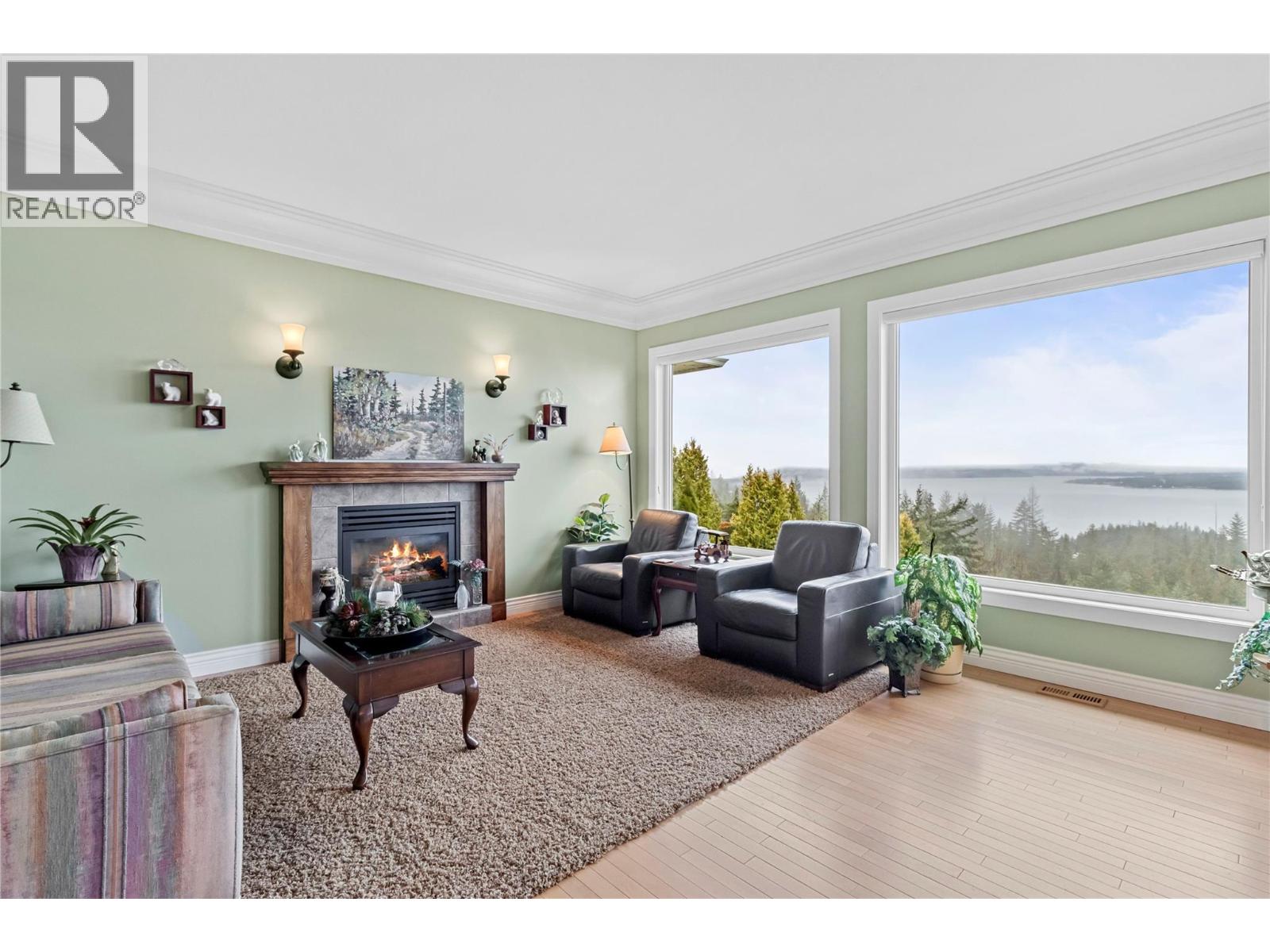 Photo 5 of 3333 Roncastle Road, Blind Bay BC