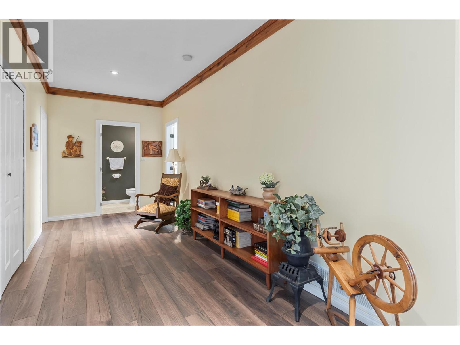 Photo 36 of 3333 Roncastle Road, Blind Bay BC