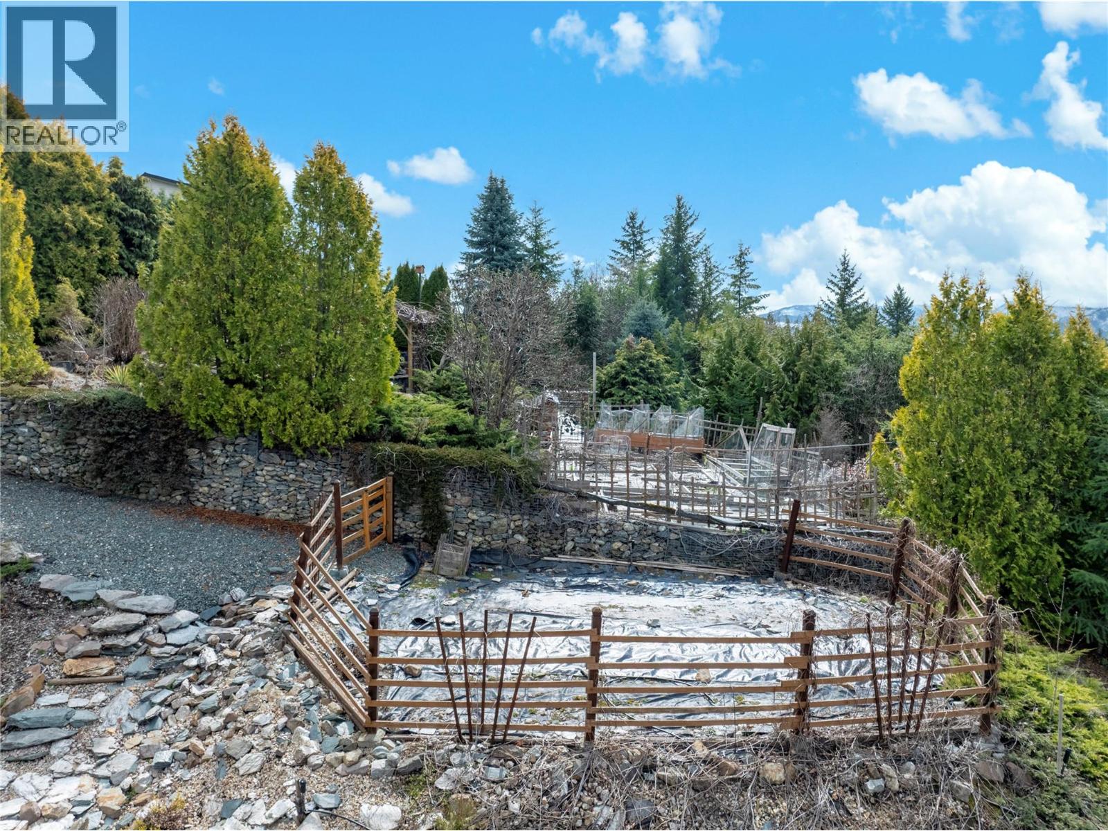 Photo 56 of 3333 Roncastle Road, Blind Bay BC