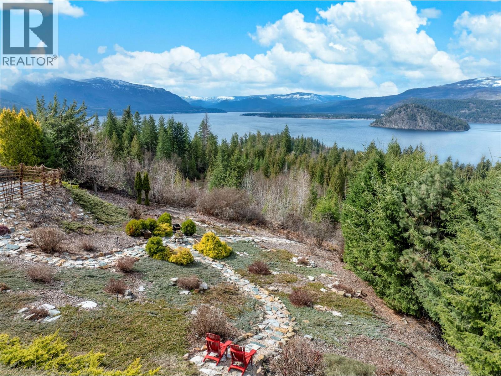 Photo 59 of 3333 Roncastle Road, Blind Bay BC