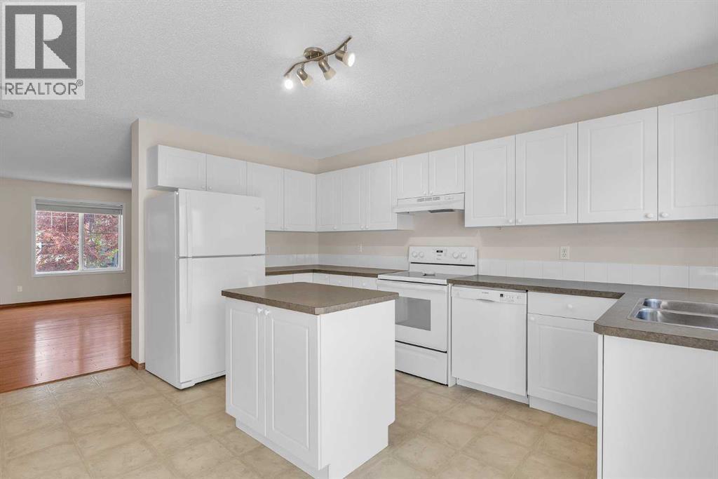 Single Family House for Sale in  Covepark Way NE Coventry Hills Calgary 