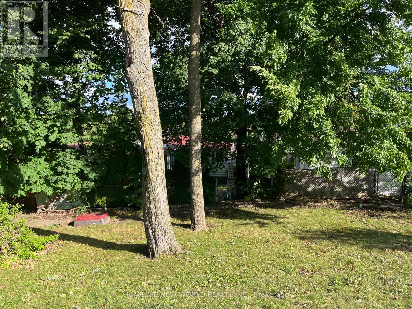 Photo 23 of 1403 Glen Rutley Circle, Mississauga ON