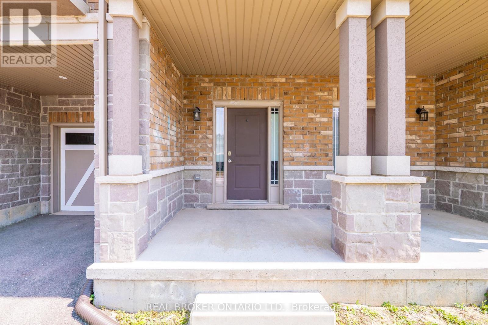 Photo 31 of 7 Ladybell Lane, Hamilton ON