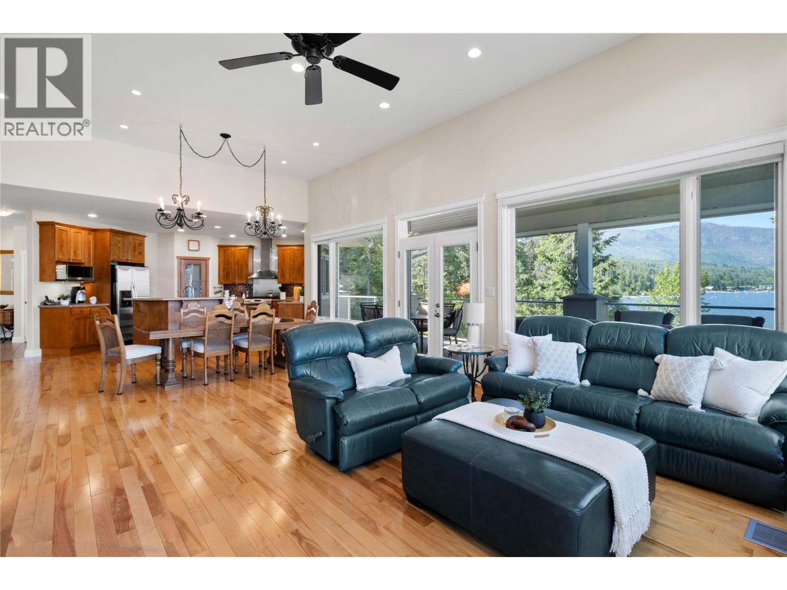 3011 Durham Road, Blind Bay
