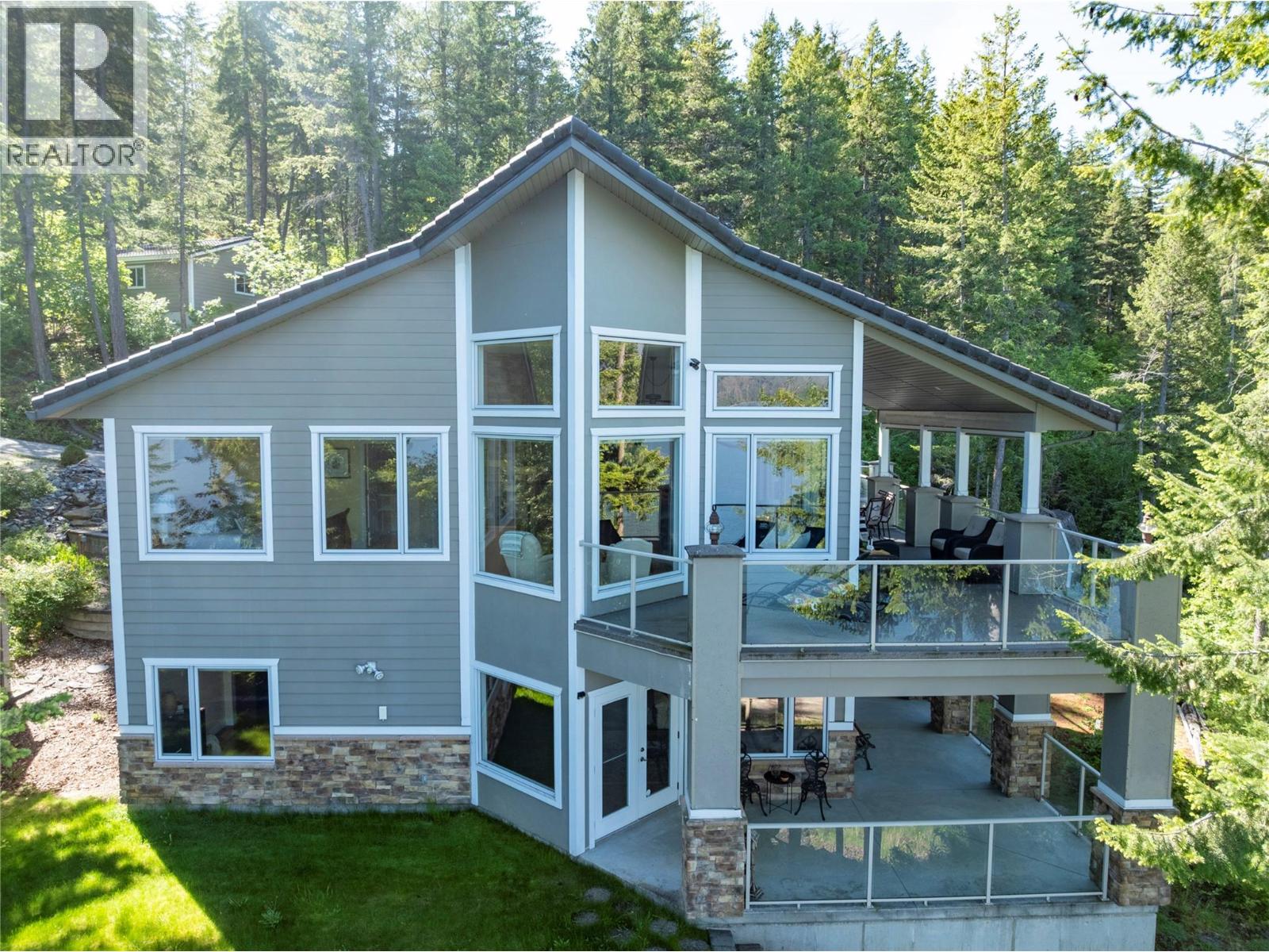 3011 Durham Road, Blind Bay