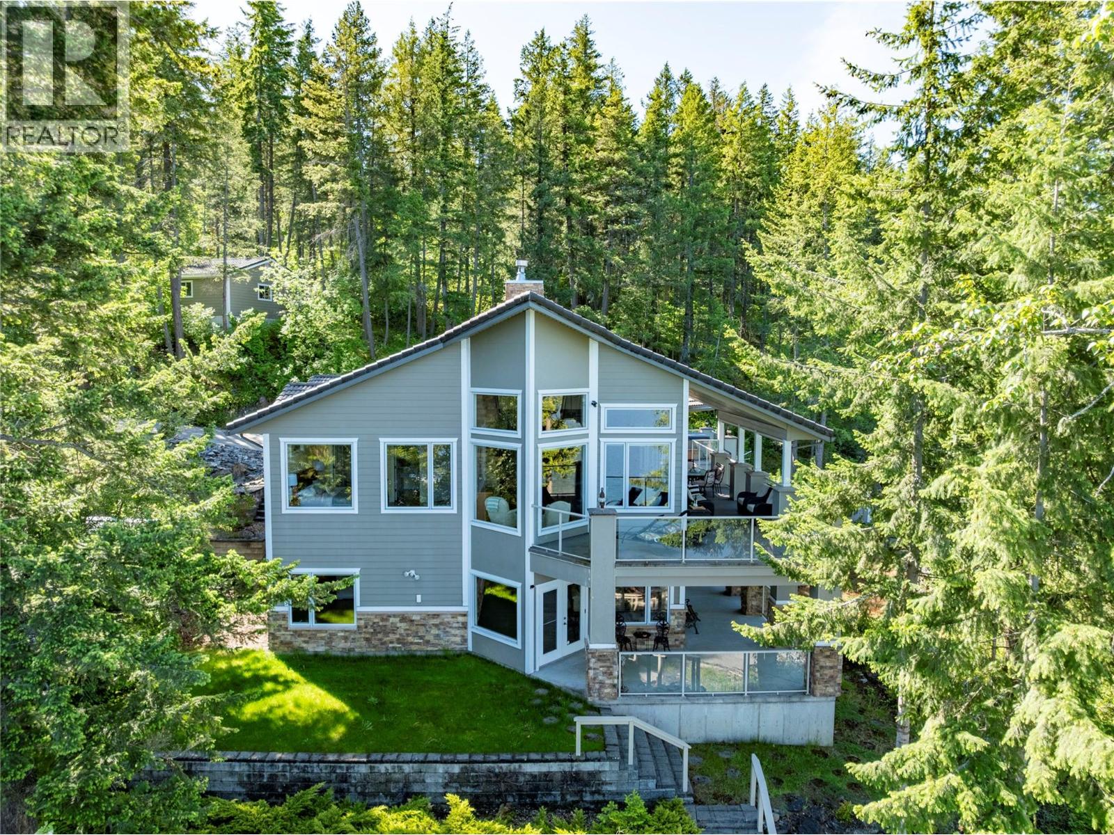 3011 Durham Road, Blind Bay