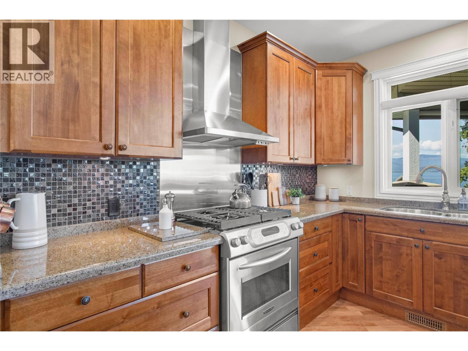 3011 Durham Road, Blind Bay