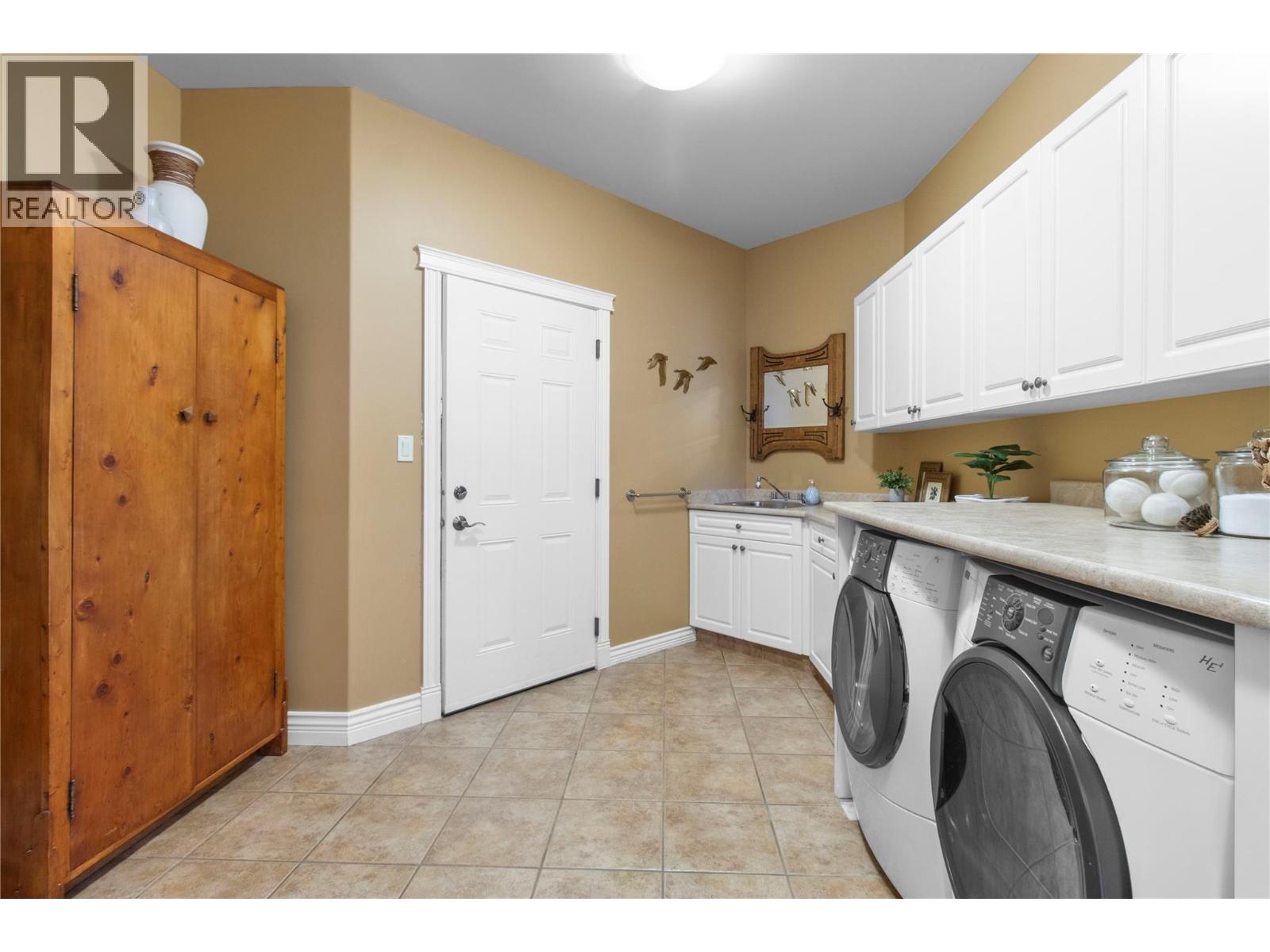 3011 Durham Road, Blind Bay