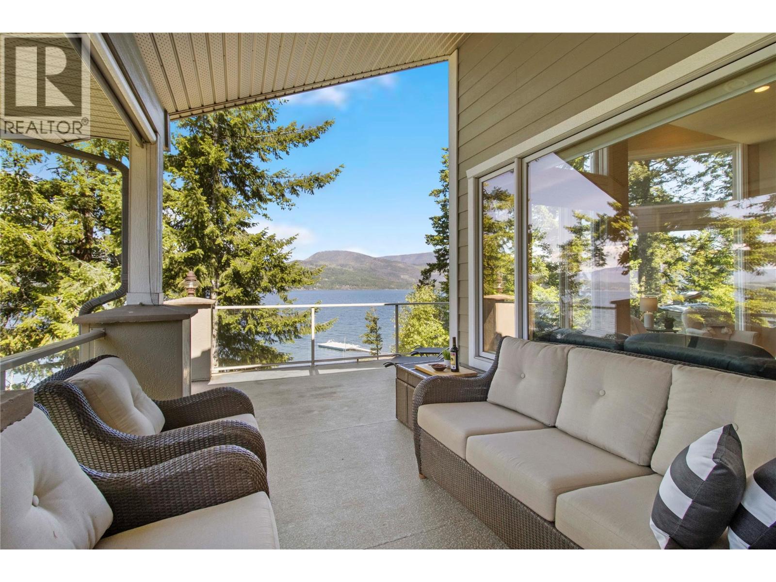 3011 Durham Road, Blind Bay