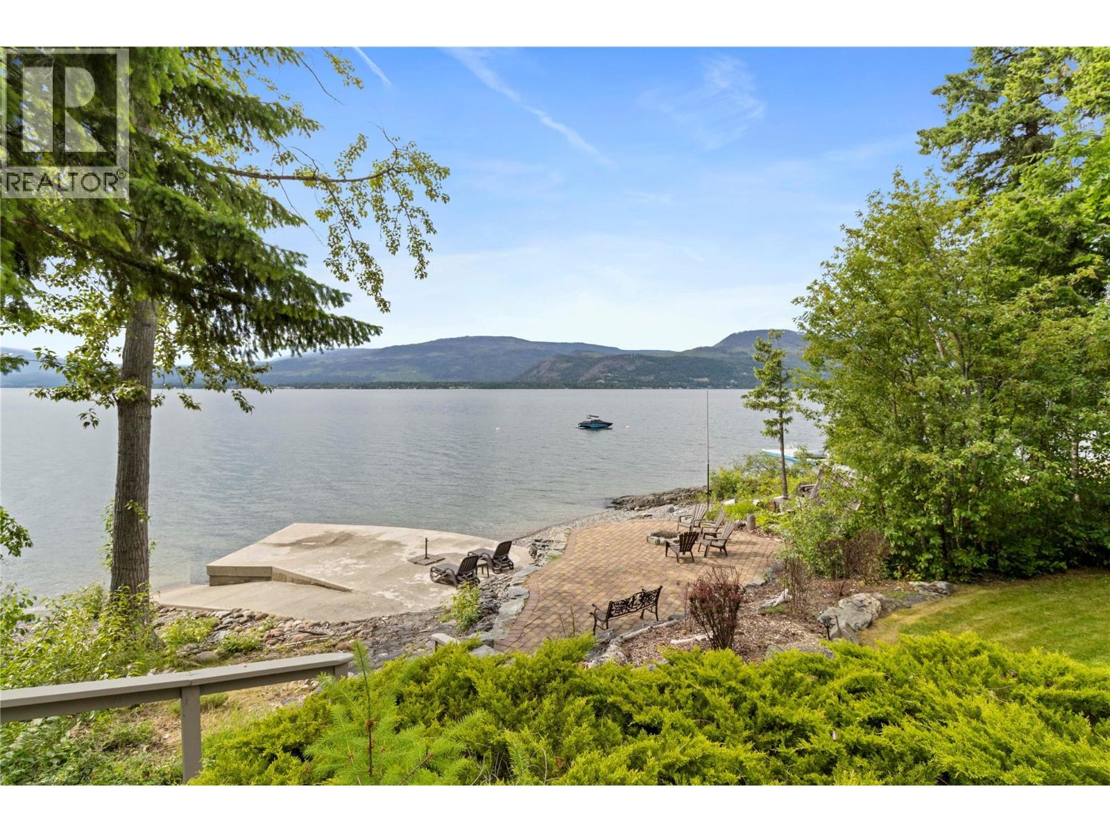 3011 Durham Road, Blind Bay