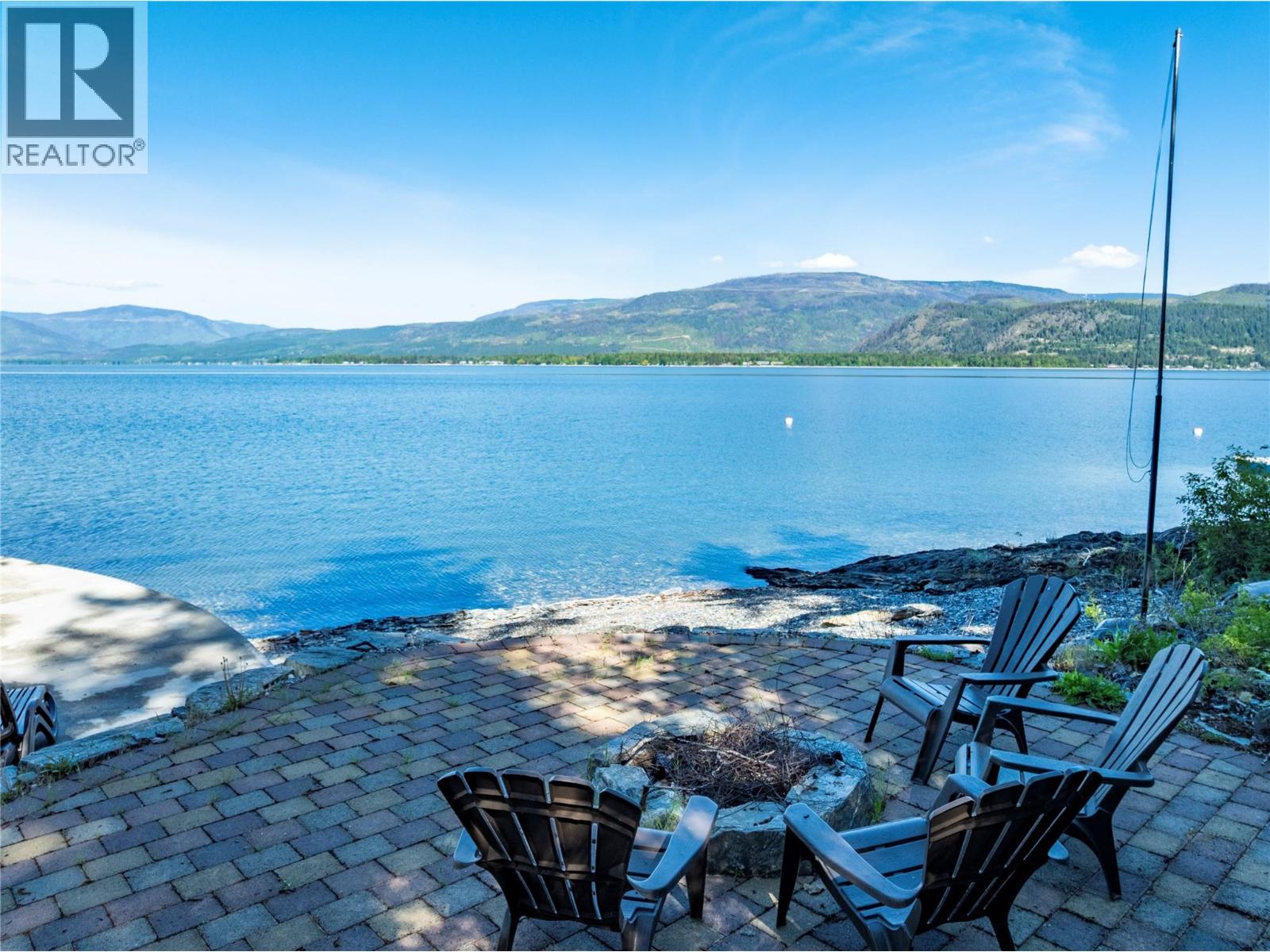 3011 Durham Road, Blind Bay