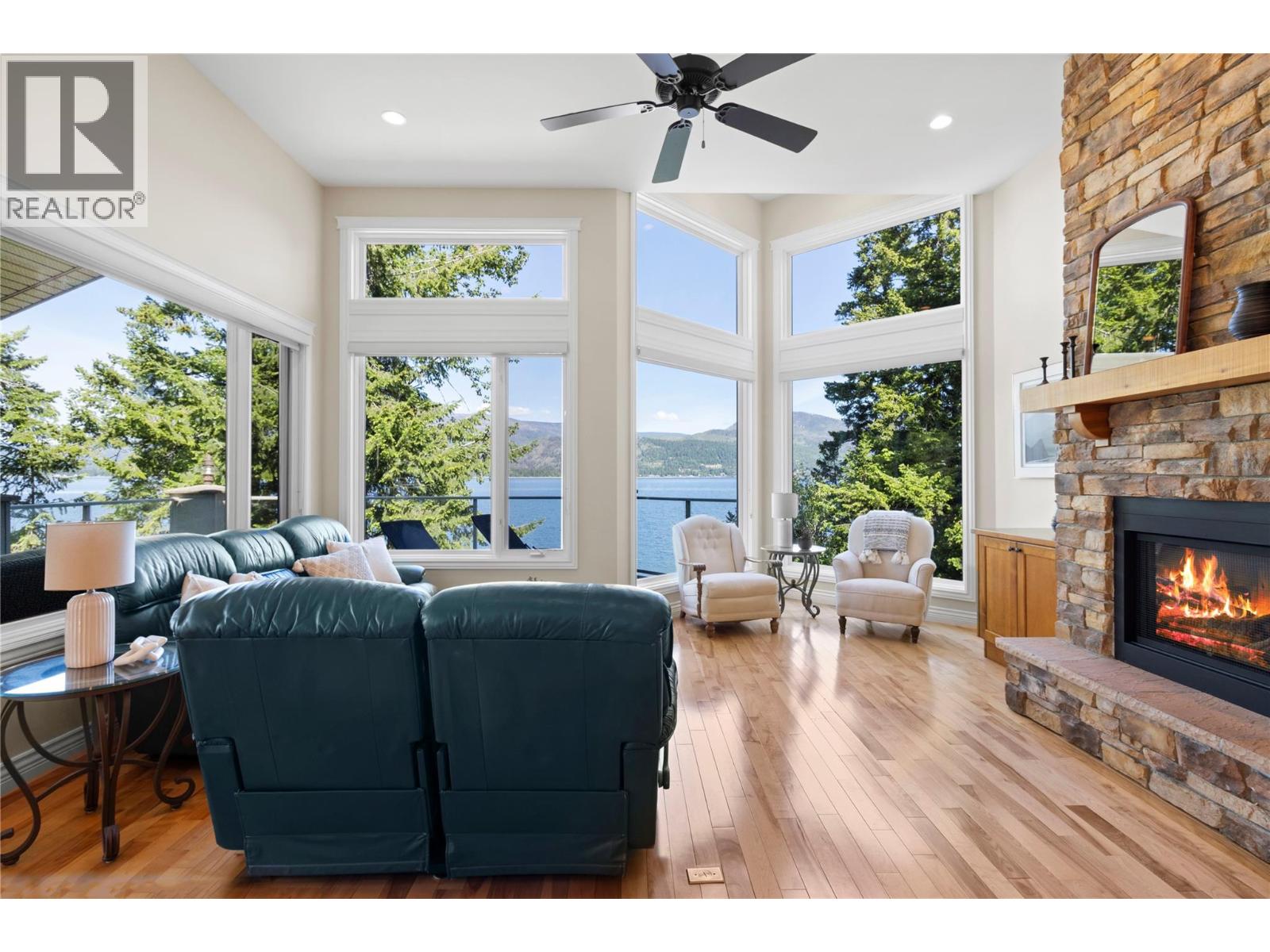 3011 Durham Road, Blind Bay
