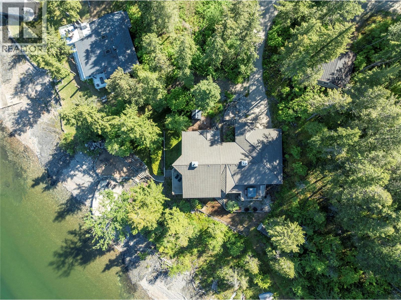 3011 Durham Road, Blind Bay