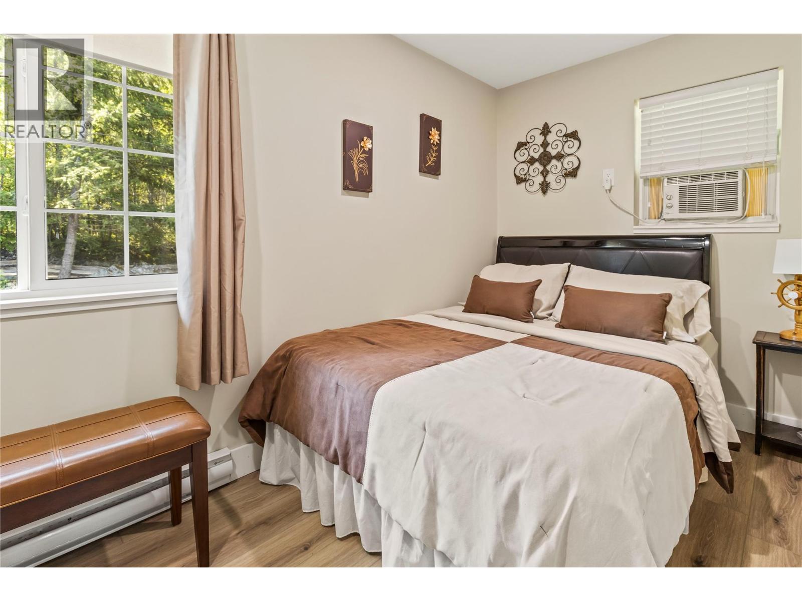 Photo 31 of 24 4119 Galligan Road, Eagle Bay BC