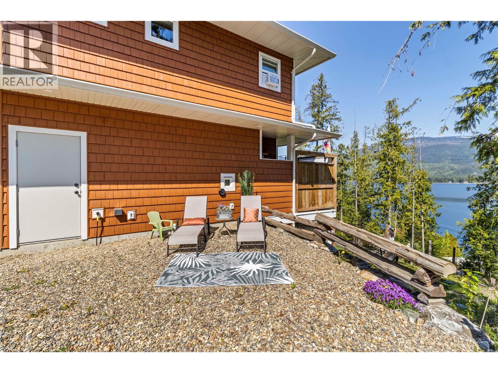 Photo 37 of 24 4119 Galligan Road, Eagle Bay BC