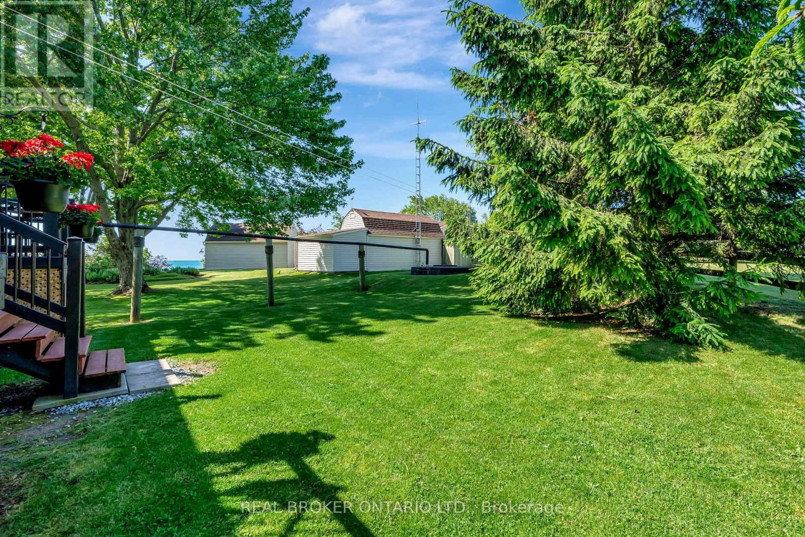 Photo 46 of 1697 Lakeshore Road, Haldimand ON