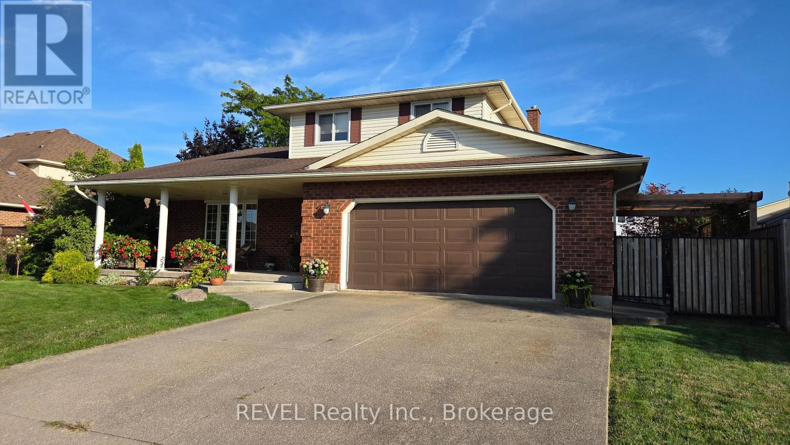 Photo 43 of 43 Flannery Lane, Thorold ON