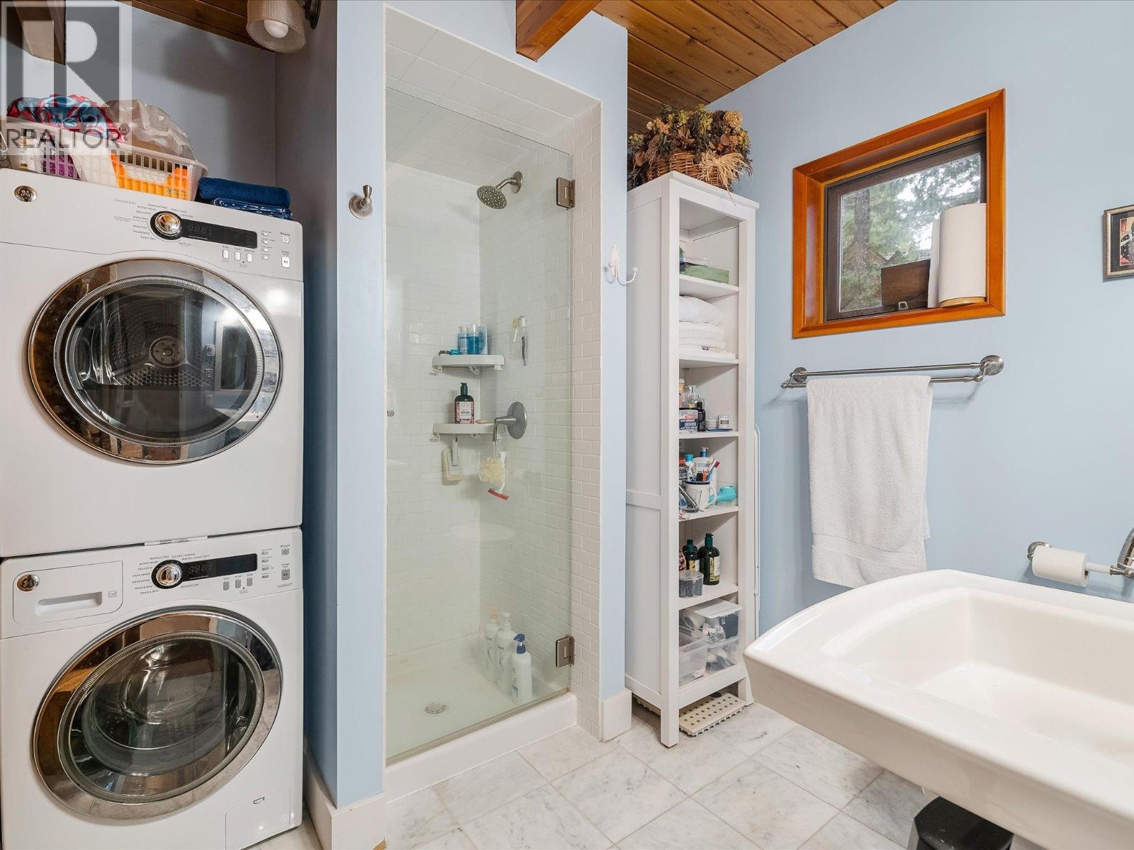 72 BLACK TUSK DRIVE, Whistler