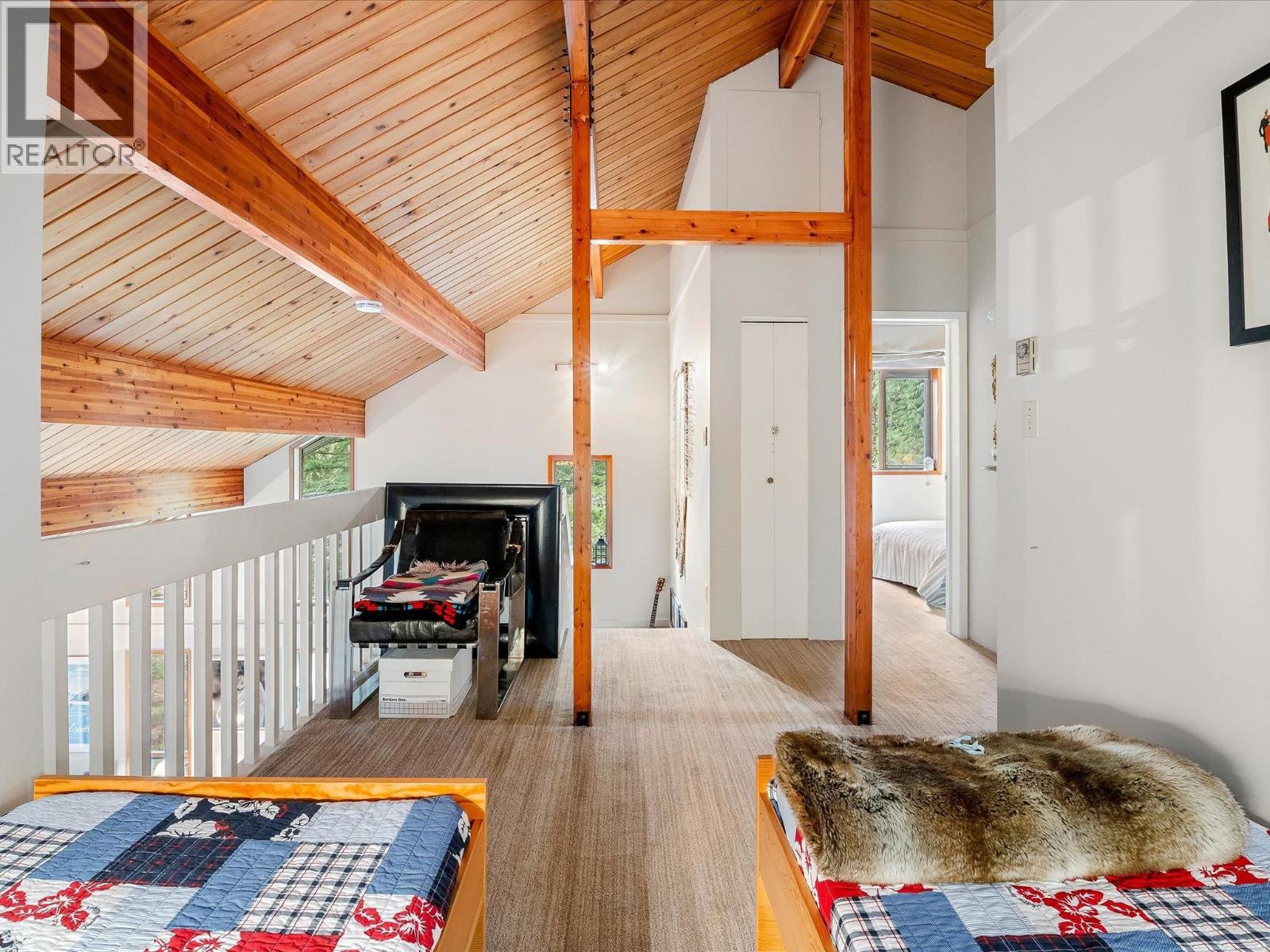 72 BLACK TUSK DRIVE, Whistler