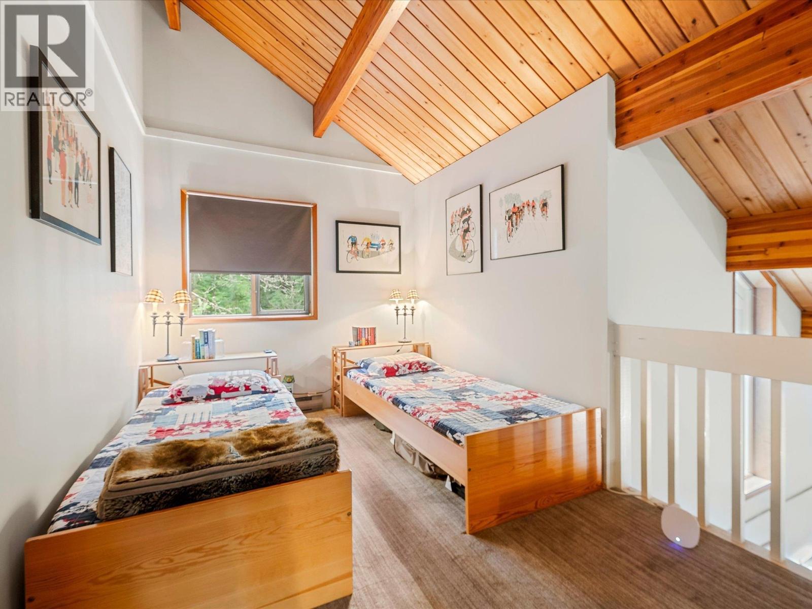 72 BLACK TUSK DRIVE, Whistler