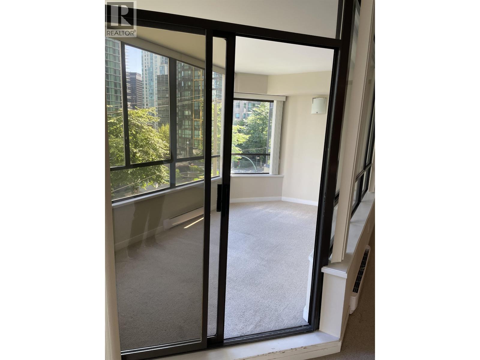 Photo 7 of 201 738 Broughton Street, Vancouver BC