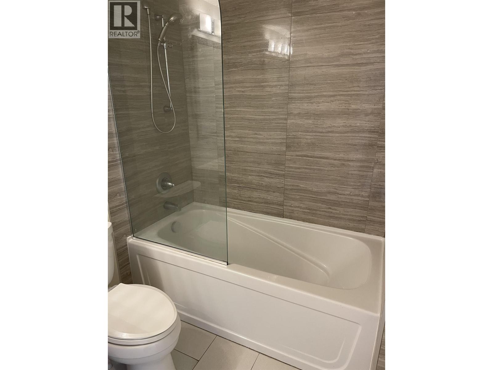 Photo 12 of 201 738 Broughton Street, Vancouver BC