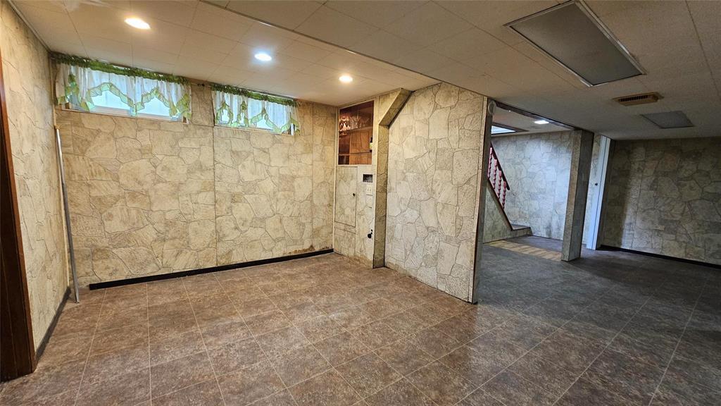 Photo 25 of 1216 Aberdeen Avenue, Winnipeg MB