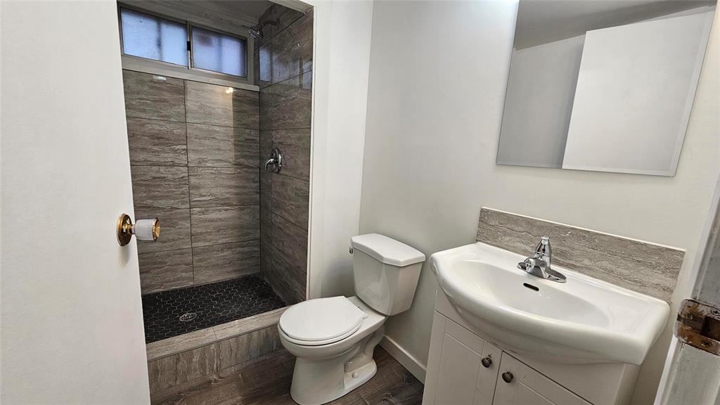Photo 32 of 1216 Aberdeen Avenue, Winnipeg MB