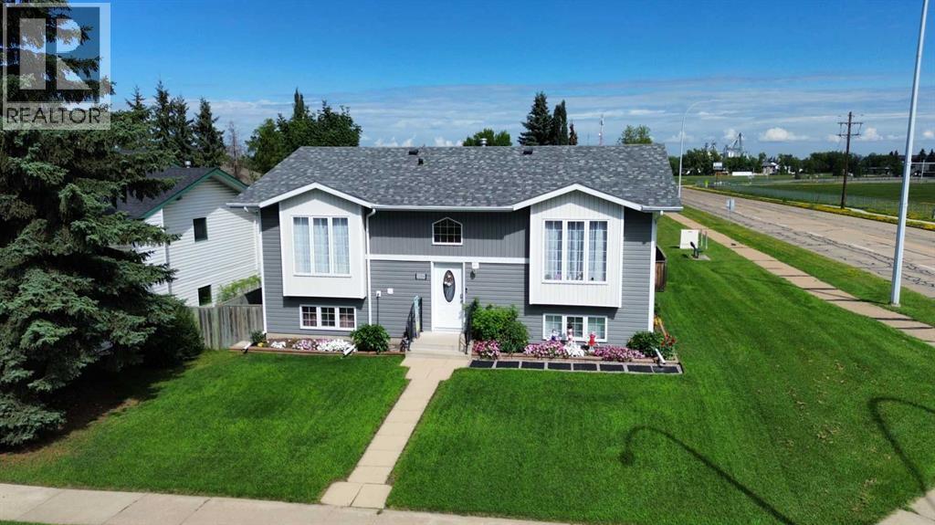 5204 42 Street, Innisfail