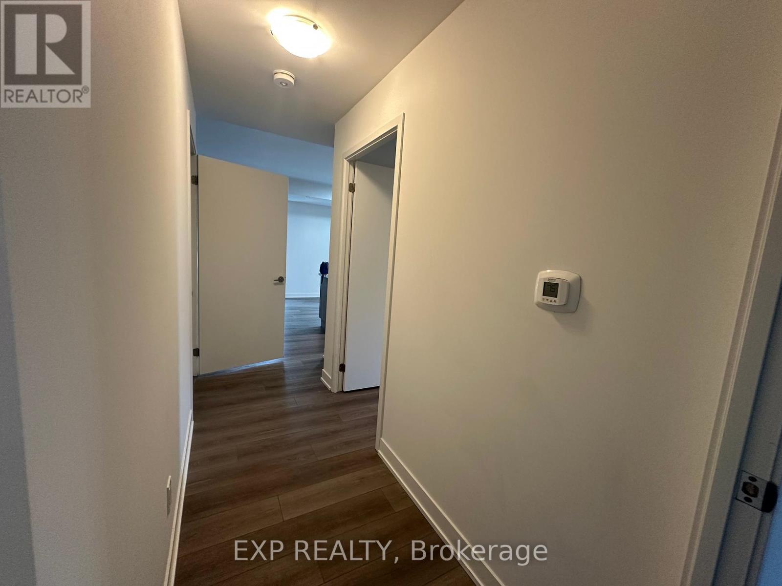 Photo 15 of 618 38 Simcoe Promenade, Markham ON