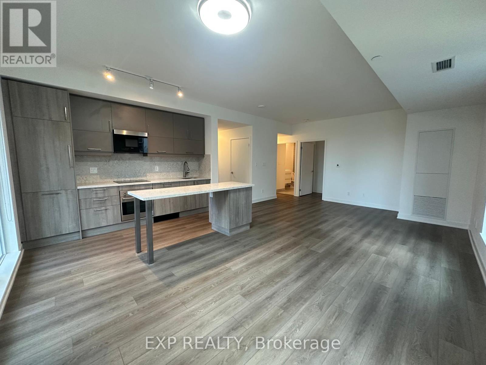 Photo 23 of 618 38 Simcoe Promenade, Markham ON