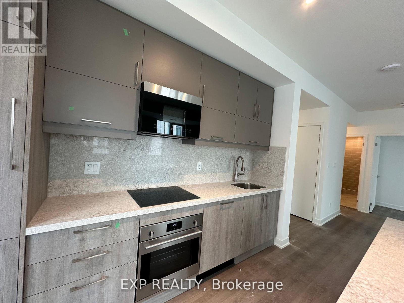 Photo 9 of 618 38 Simcoe Promenade, Markham ON
