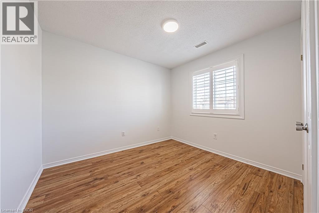Photo 14 of 996 Rymal Road East Road E Unit 18, Hamilton ON