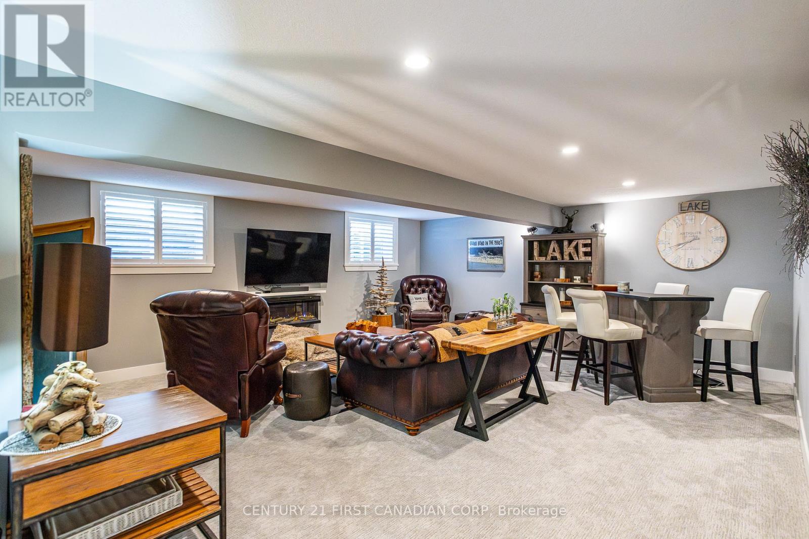 Photo 29 of 7 Sunrise Lane, Lambton Shores ON