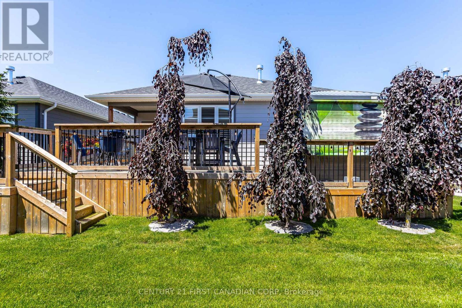 Photo 42 of 7 Sunrise Lane, Lambton Shores ON