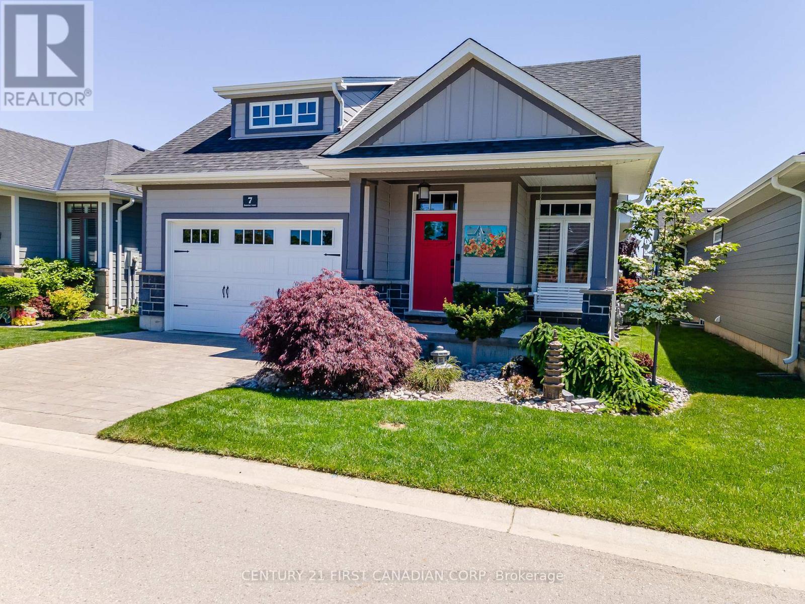 Photo 44 of 7 Sunrise Lane, Lambton Shores ON
