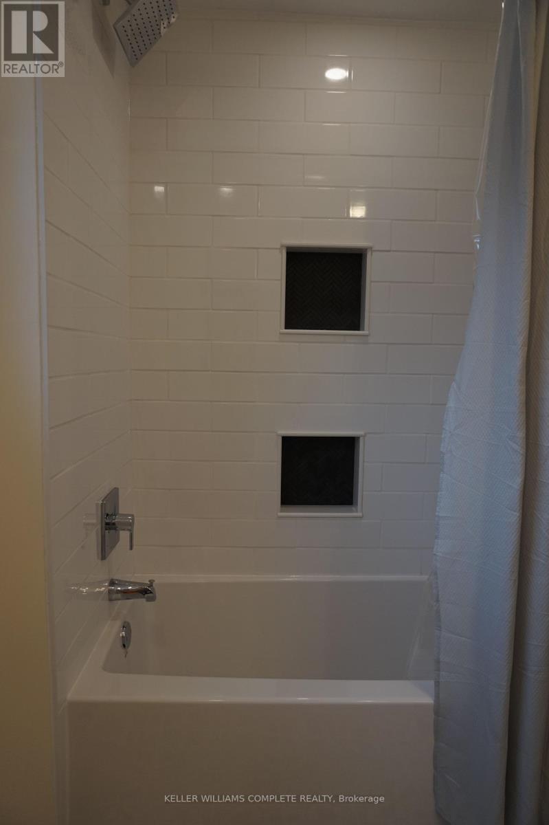 Photo 9 of 225 Henrietta Street, Fort Erie ON