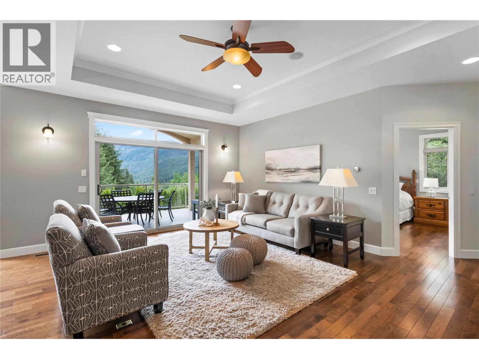 Photo 11 of 2701 Mountview Drive, Blind Bay BC