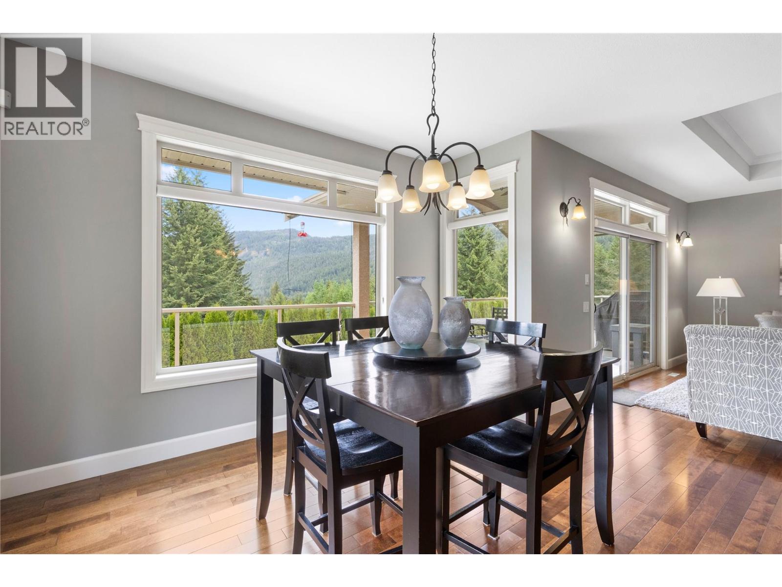 Photo 23 of 2701 Mountview Drive, Blind Bay BC