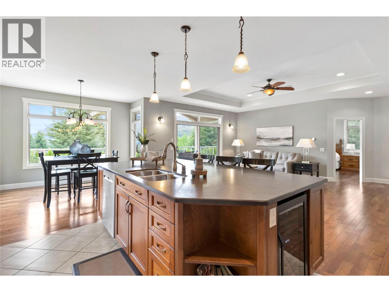 Photo 20 of 2701 Mountview Drive, Blind Bay BC