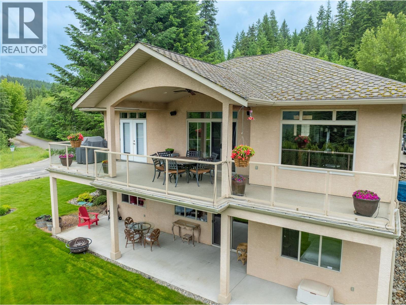 Photo 40 of 2701 Mountview Drive, Blind Bay BC