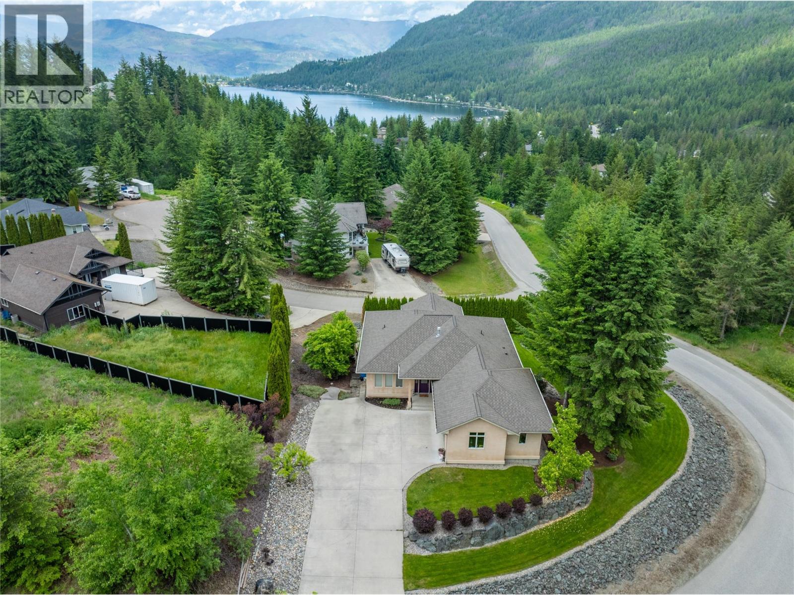 Photo 79 of 2701 Mountview Drive, Blind Bay BC