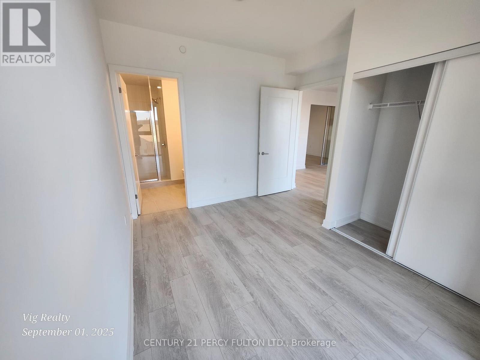 Photo 7 of 205 801 The Queensway Avenue, Toronto ON
