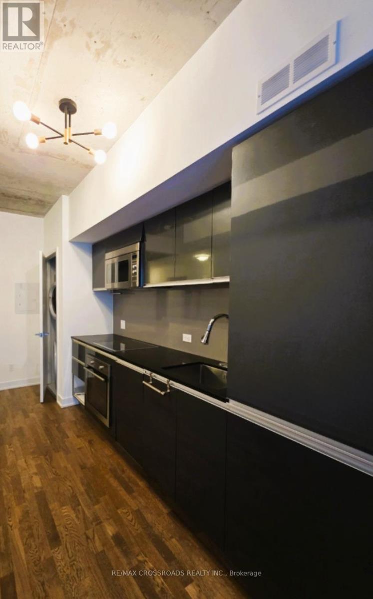 Photo 3 of 221 20 Minowan Miikan Lane, Toronto ON