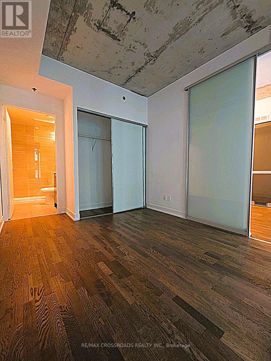 Photo 9 of 221 20 Minowan Miikan Lane, Toronto ON
