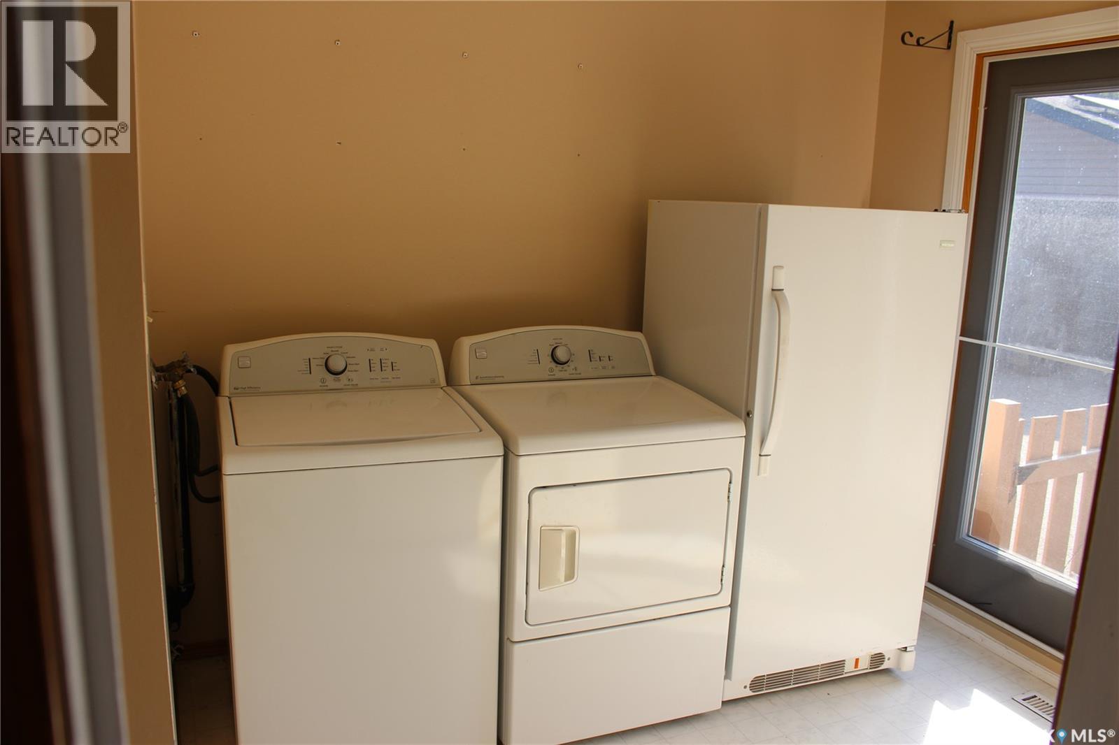 Photo 15 of 54 Buttercup Crescent Nw, Moose Jaw SK