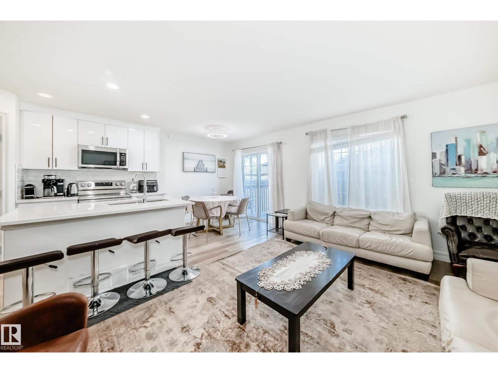 Photo 19 of 13418 166 Av Nw, Edmonton AB