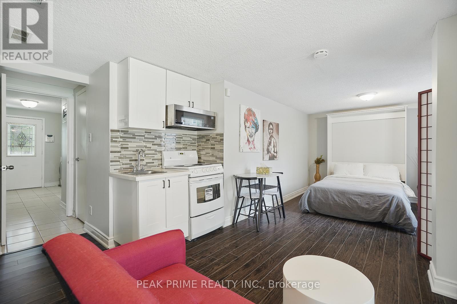 Photo 35 of 28 7030 Copenhagen Road, Mississauga ON