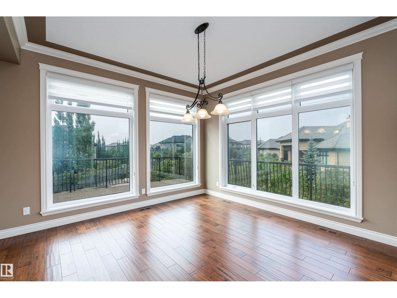 Photo 8 of 3312 Watson Ba Sw, Edmonton AB