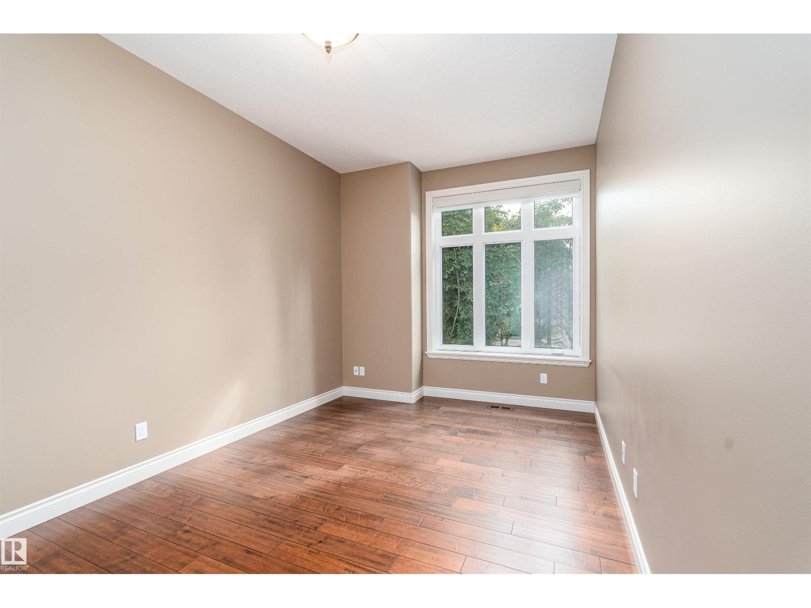 Photo 12 of 3312 Watson Ba Sw, Edmonton AB